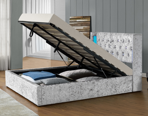 Comfortabele zilveren stoffen gaslift opbergbed Crush Velvet met LED-licht hoofdeinde