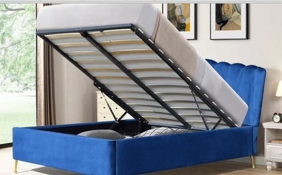 Blauw weefsel fluweel gas lift opslagbed met vier gouden voeten