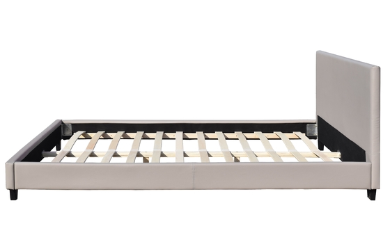 Gepuppelde Bed Frame die er groots uitziet, past in de inrichting en bevalt op het eerste gezicht