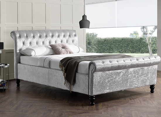 Zachte fluwelen Chesterfield Ottomaanse sleebed Hydraulische zuigers met enorme opslag