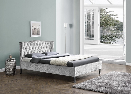Het Bedkader van het linnenstof Bekleed Platform met Knopen Modern Licht Grey King Size