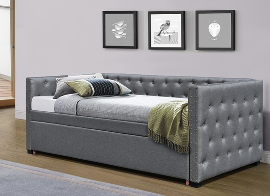 Volledig - de grootte Fluweel Beklede Daybed trekt zich voortrolt Bed Enig Chesterfield Grey Plush terug